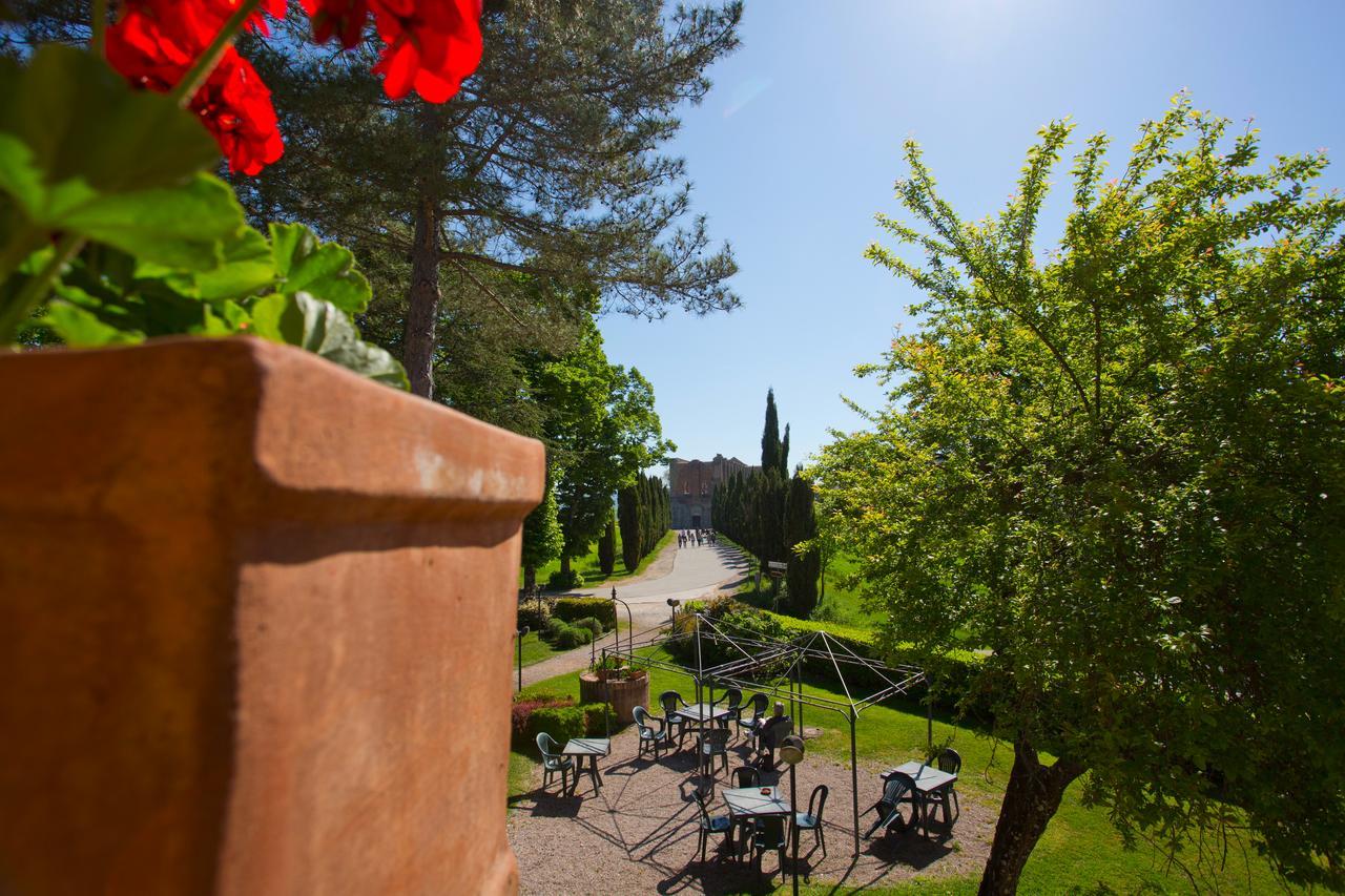 Casale San Galgano Aparthotel Chiusdino Luaran gambar